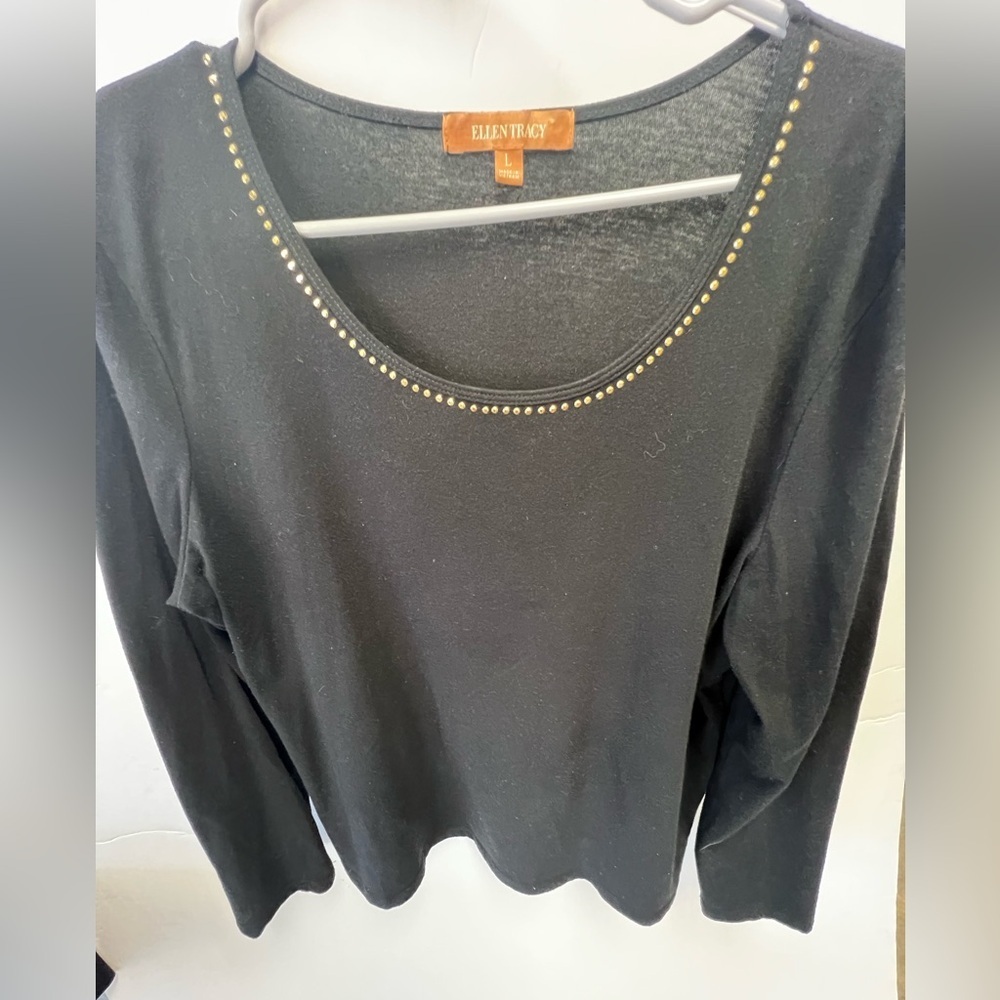 Ellen Tracy Black Scoop Neck Top with Gold Stud Accents. Size Large Long Sleeves